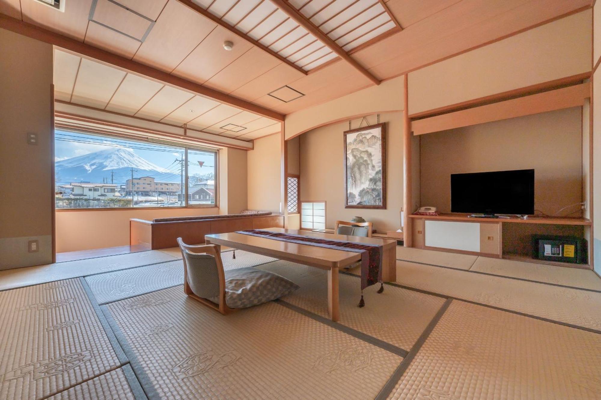 Oike Hotel Fujikawaguchiko Exterior photo