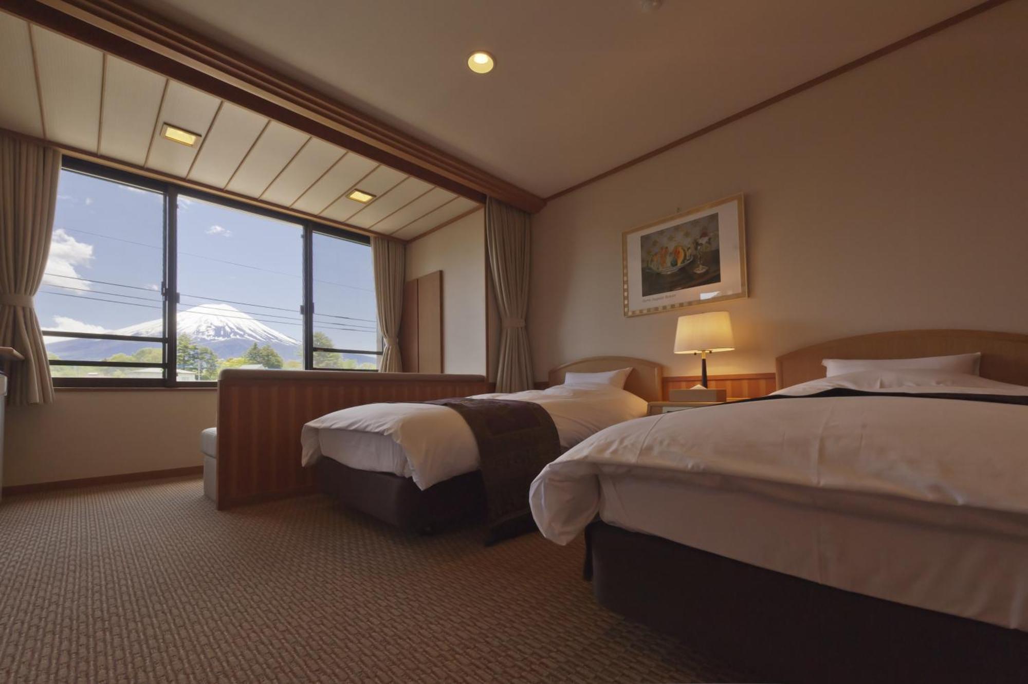 Oike Hotel Fujikawaguchiko Exterior photo